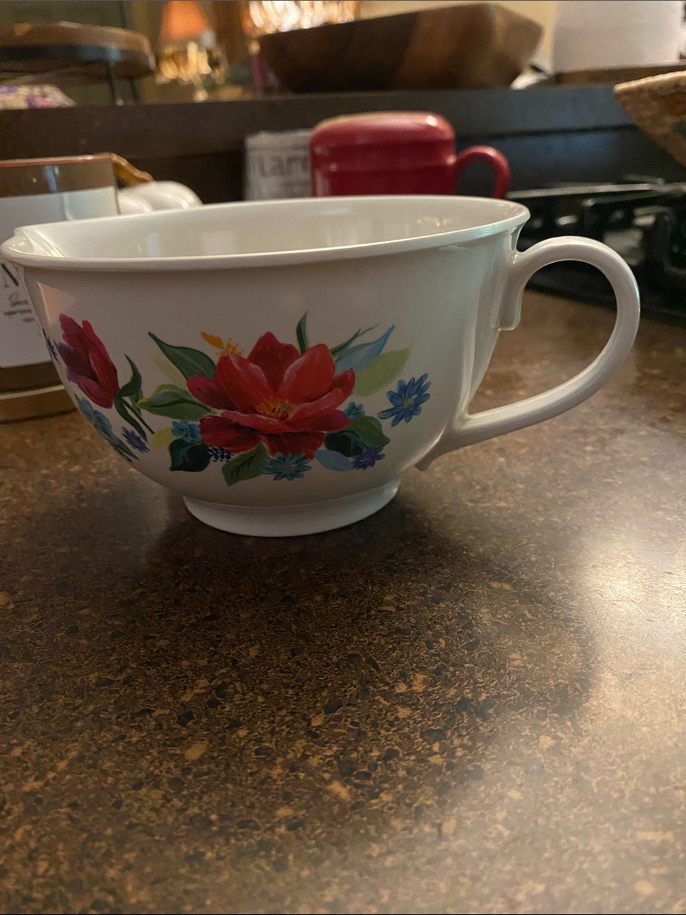 Pioneer Woman White Floral Melamine 2 cup with Red Flower Accent